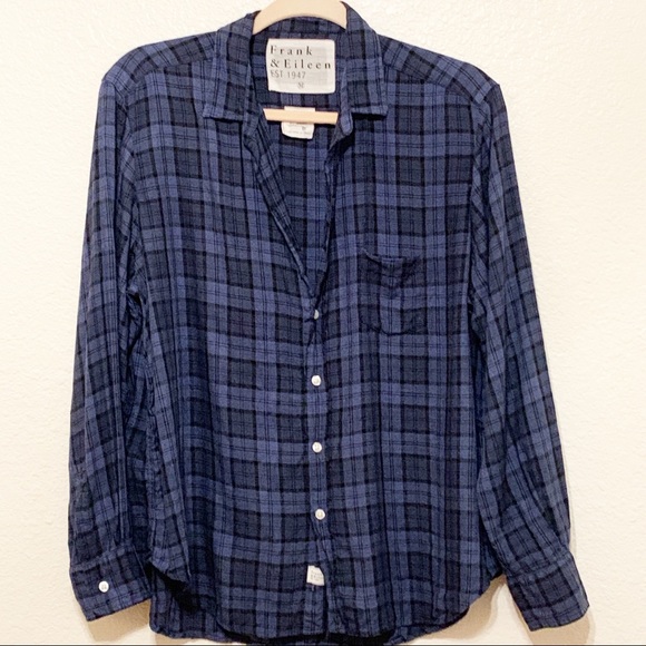 Frank & Eileen Tops - Frankie and Eileen button shirt size M